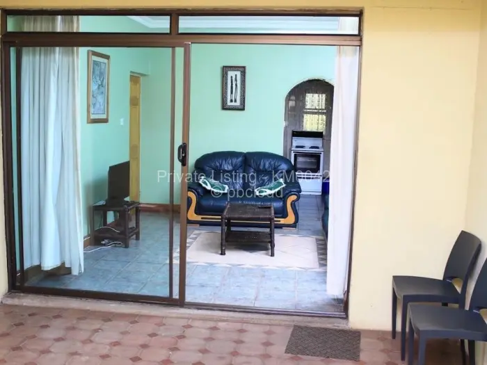 Flat/Apartment to Rent in Glen Lorne, Harare