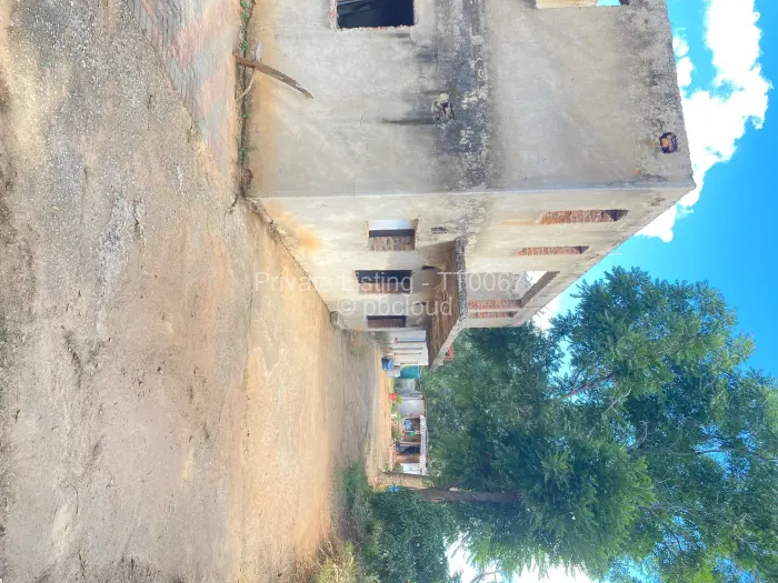 Residential Stand for Sale in Carrick Creagh Estate, Harare