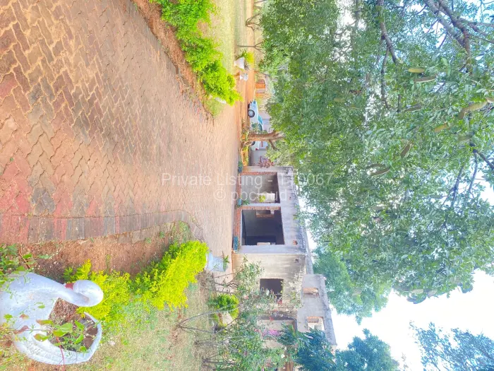 Residential Stand for Sale in Carrick Creagh Estate, Harare