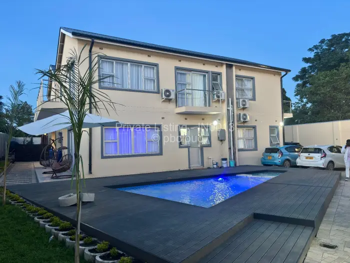 Townhouse/Cluster to Rent in Greencroft, Harare