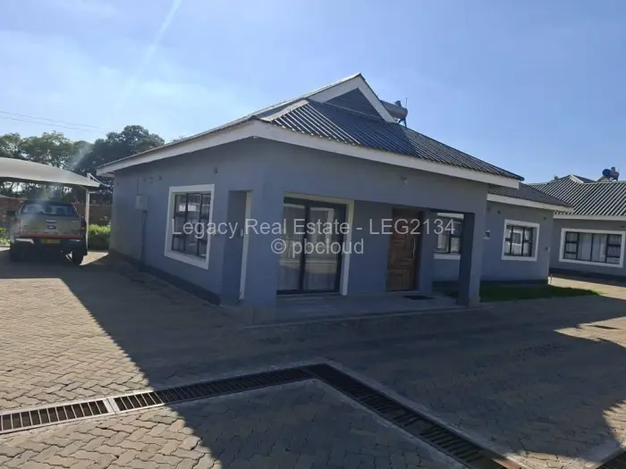 Flat/Apartment for Sale in Waterfalls, Harare