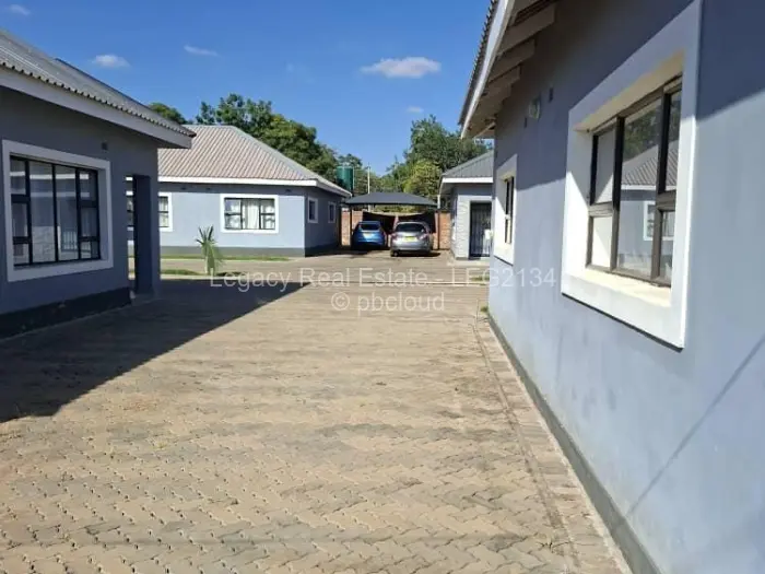 Flat/Apartment for Sale in Waterfalls, Harare