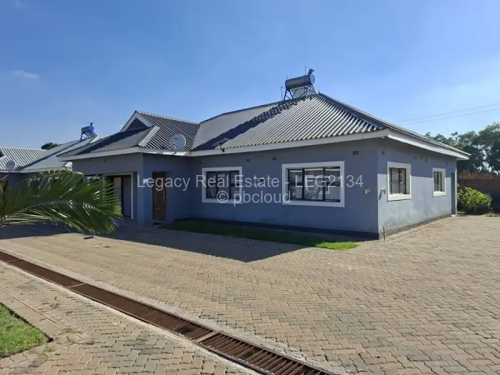 Flat/Apartment for Sale in Waterfalls, Harare