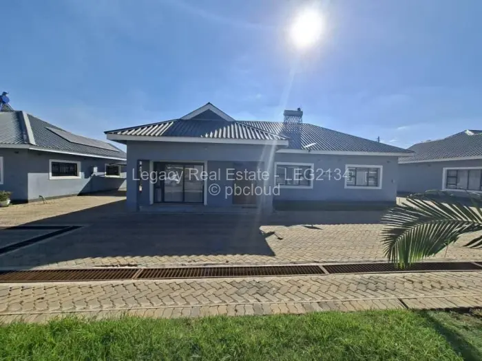 Flat/Apartment for Sale in Waterfalls, Harare