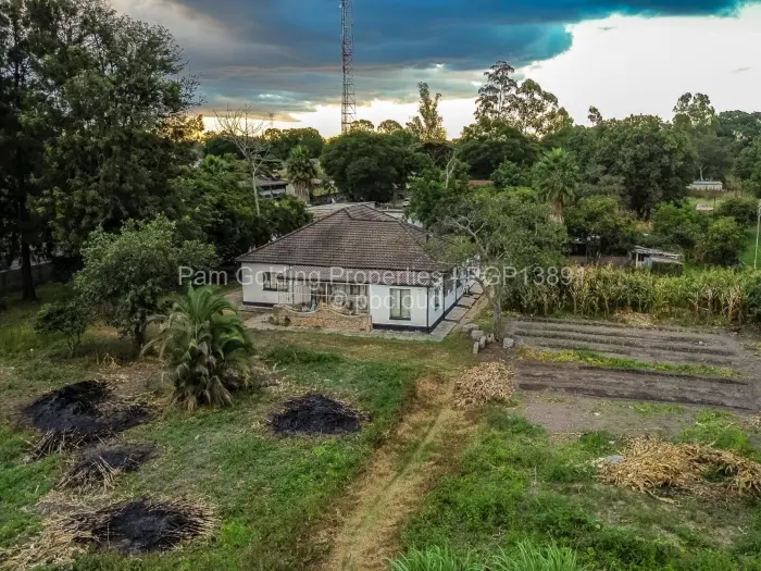 5 Bedroom House for Sale in Hatfield, Harare