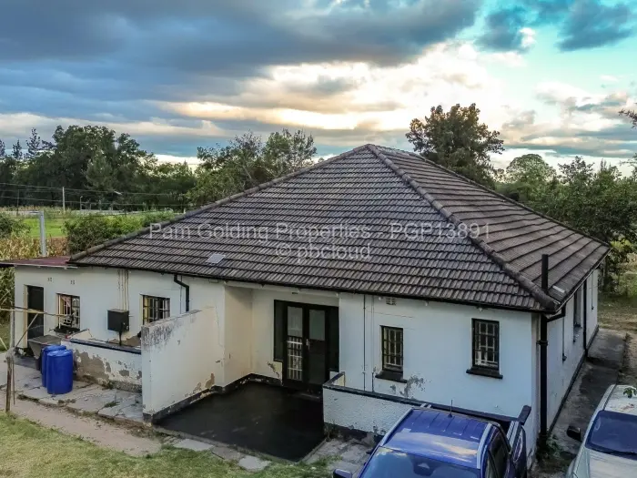 5 Bedroom House for Sale in Hatfield, Harare