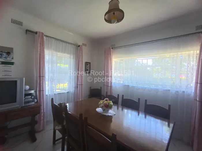 3 Bedroom House to Rent in Alexandra Park