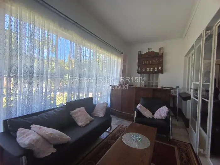 3 Bedroom House to Rent in Alexandra Park