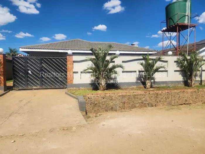 4 Bedroom House to Rent in Bloomingdale