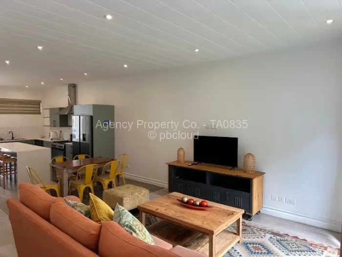 2 Bedroom Cottage/Garden Flat to Rent in Newlands, Harare