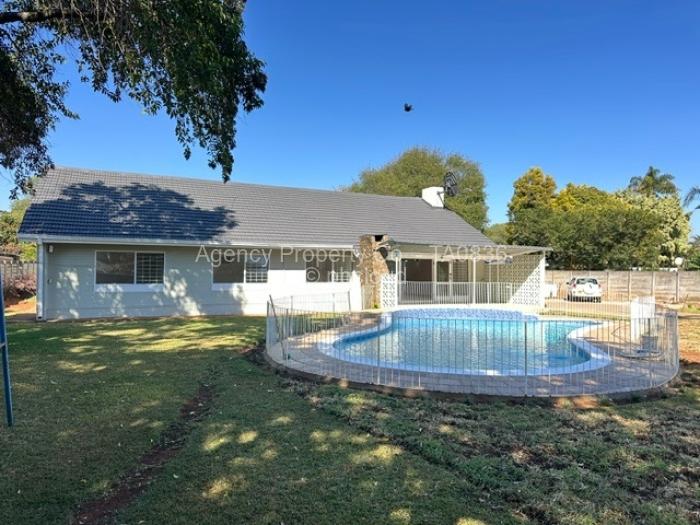 4 Bedroom House to Rent in Alexandra Park, Harare