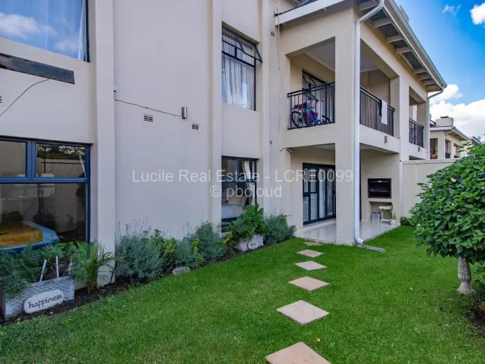 Townhouse/Cluster for Sale in Newlands, Harare