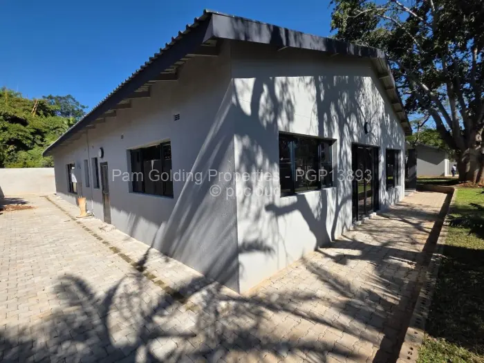 3 Bedroom House for Sale in Suburbs, Bulawayo