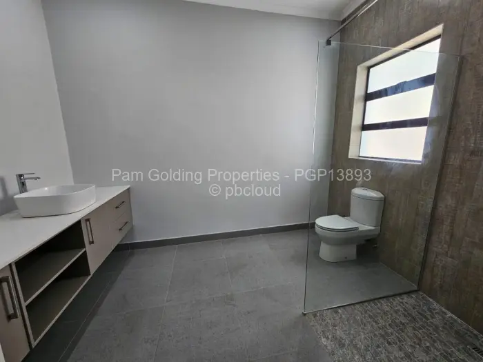 3 Bedroom House for Sale in Suburbs, Bulawayo