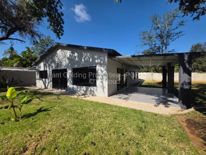 3 Bedroom House for Sale in Suburbs, Bulawayo