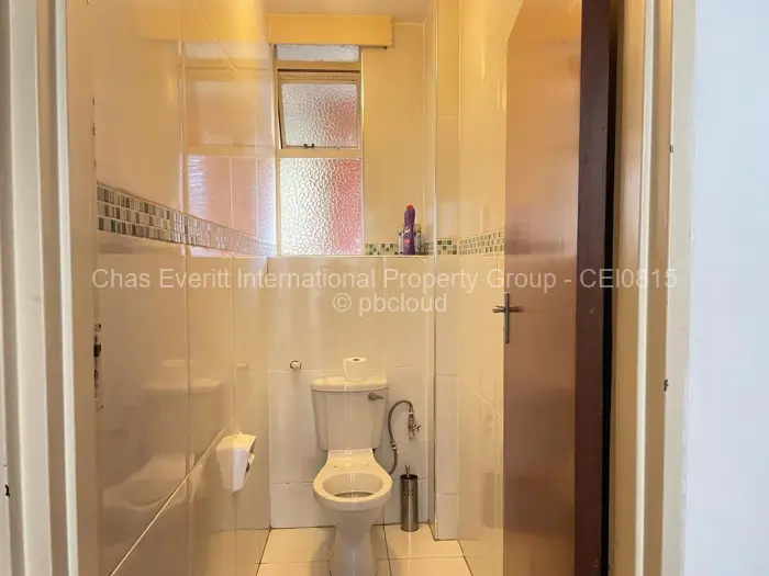 Flat/Apartment for Sale in Ascot, Bulawayo