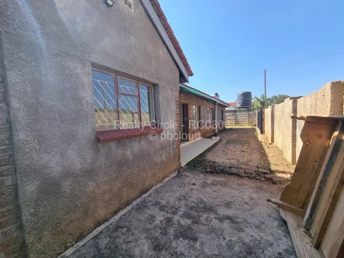 3 Bedroom House for Sale in Ashdown Park, Harare
