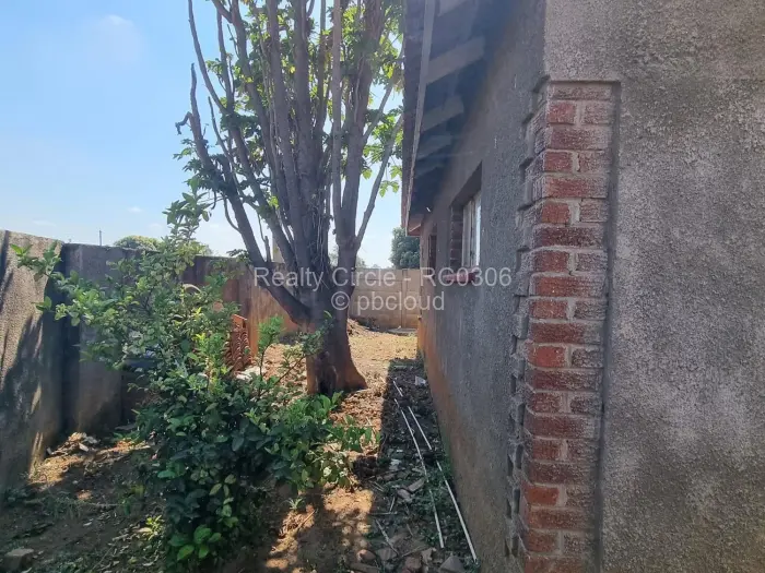 3 Bedroom House for Sale in Ashdown Park, Harare