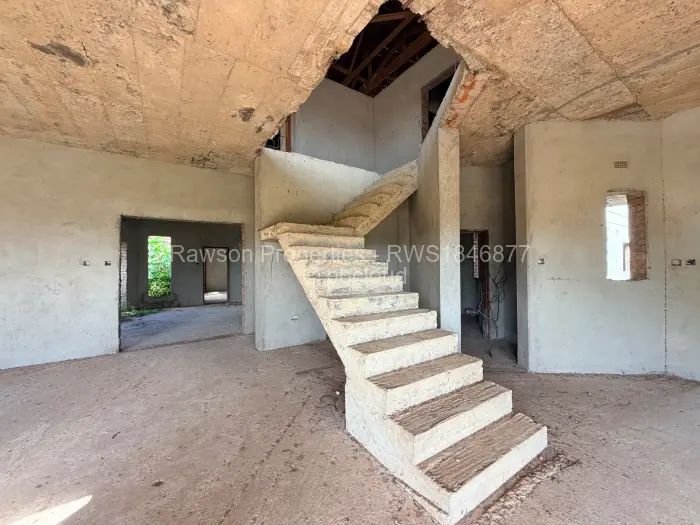 8 Bedroom House for Sale in The Grange, Harare