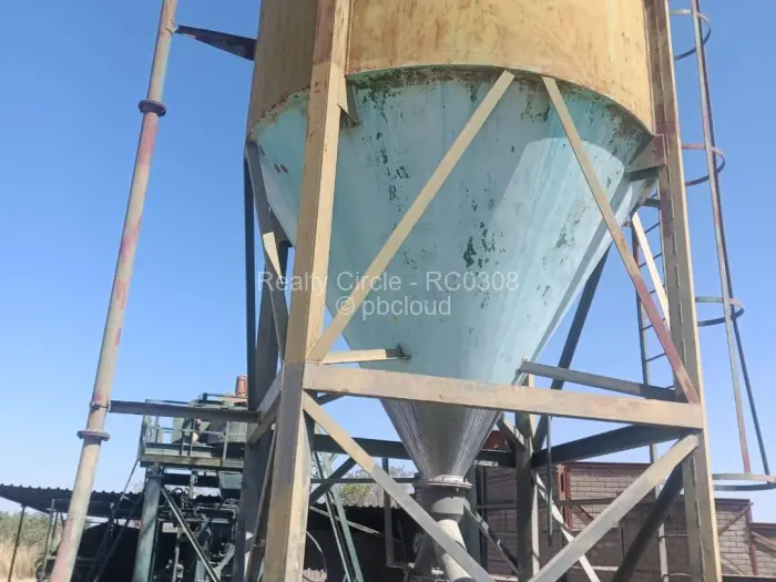 Industrial Stand for Sale in Waterfalls, Harare