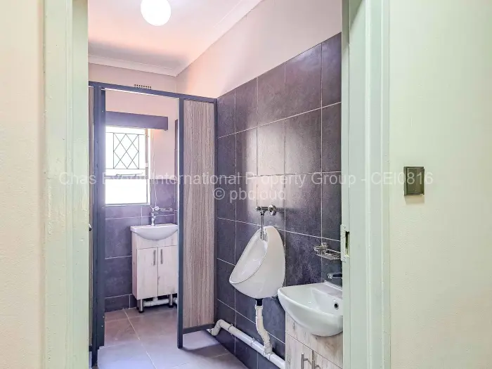 Office to Rent in Highlands, Harare