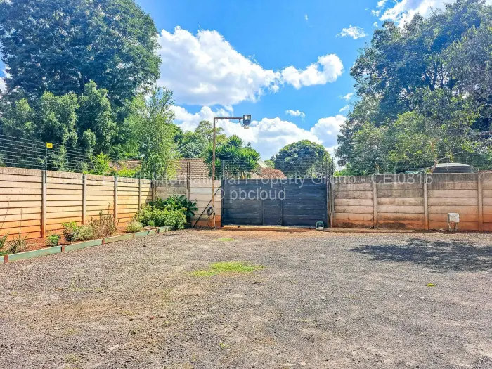 Office to Rent in Highlands, Harare