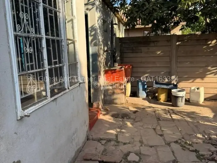 House for Sale in Mufakose, Harare