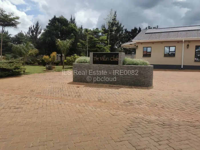 Townhouse/Cluster for Sale in Hogerty Hill, Harare