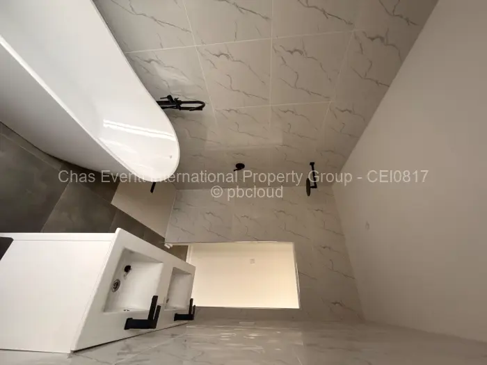 Townhouse/Cluster for Sale in Pomona, Harare