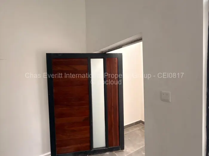 Townhouse/Cluster for Sale in Pomona, Harare