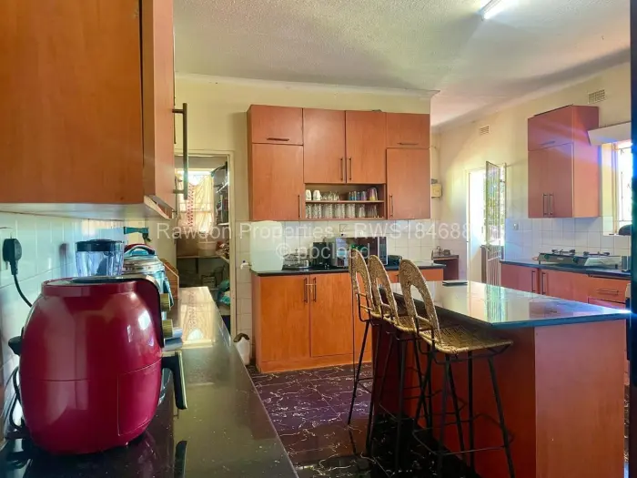 4 Bedroom House for Sale in Vainona, Harare