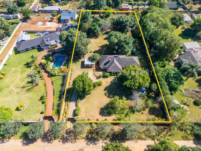 4 Bedroom House for Sale in Vainona, Harare