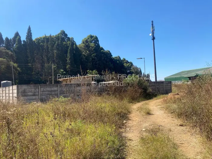 Commercial Stand for Sale in Tynwald, Harare