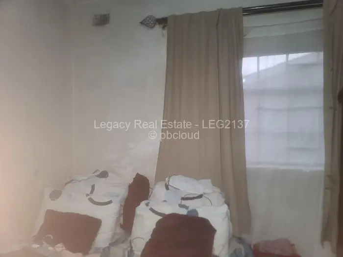 4 Bedroom House for Sale in Budiriro, Harare