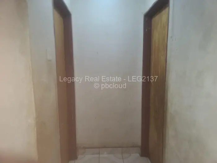4 Bedroom House for Sale in Budiriro, Harare
