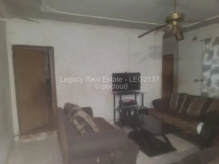 4 Bedroom House for Sale in Budiriro, Harare