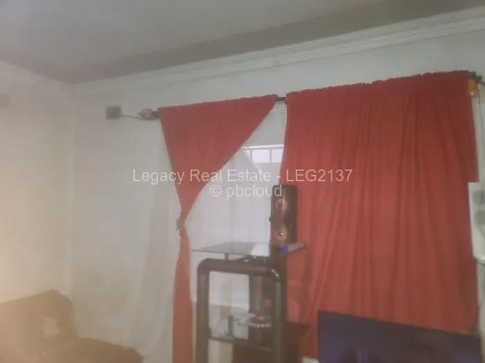 4 Bedroom House for Sale in Budiriro, Harare