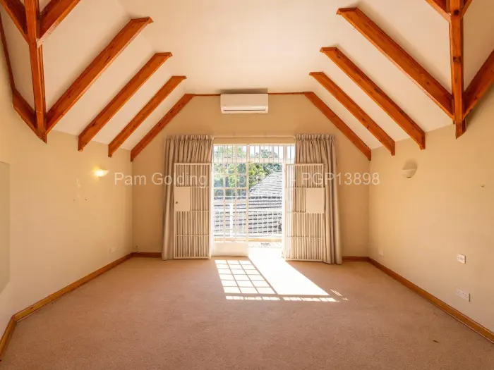 4 Bedroom House for Sale in Emerald Hill, Harare
