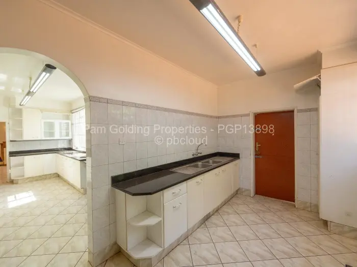 4 Bedroom House for Sale in Emerald Hill, Harare