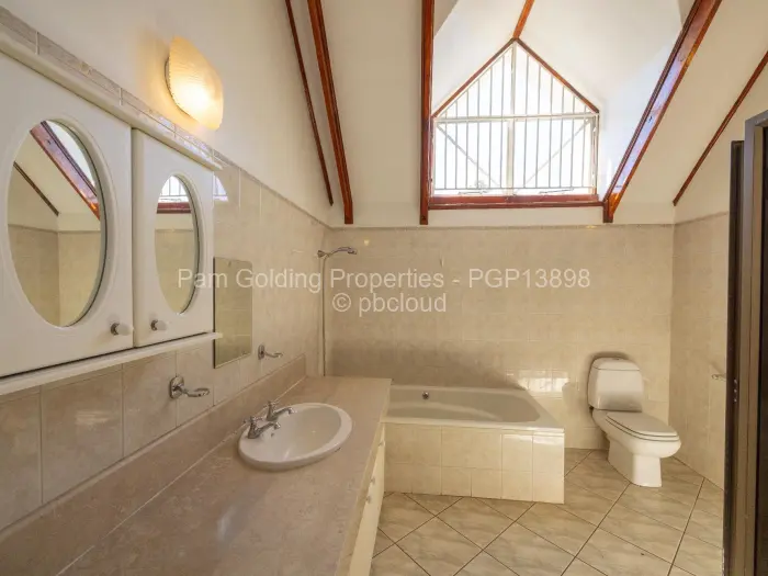 4 Bedroom House for Sale in Emerald Hill, Harare