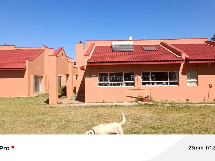 4 Bedroom House for Sale in Parklands, Bulawayo