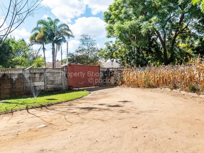 4 Bedroom House for Sale in Borrowdale West, Harare