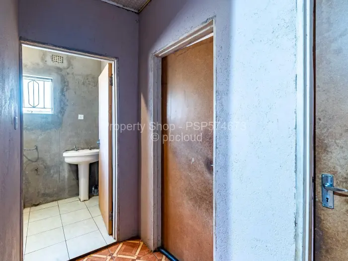 4 Bedroom House for Sale in Borrowdale West, Harare