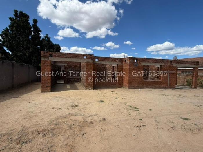 House for Sale in Zimre Park, Harare
