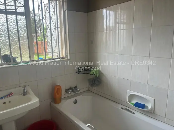 3 Bedroom House for Sale in Ashdown Park, Harare