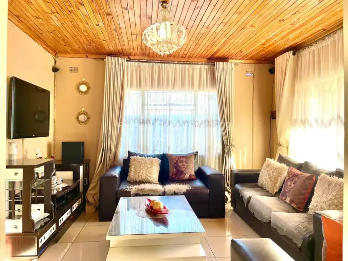 3 Bedroom House for Sale in Southlea Park, Harare