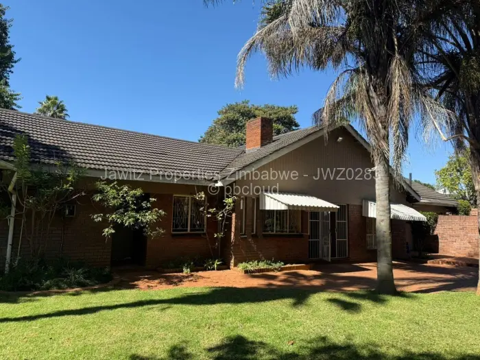 4 Bedroom House for Sale in Alexandra Park, Harare