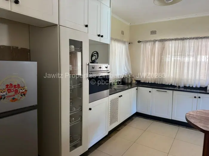 4 Bedroom House for Sale in Alexandra Park, Harare