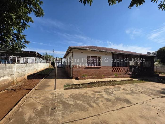 3 Bedroom House for Sale in Barham Green, Bulawayo