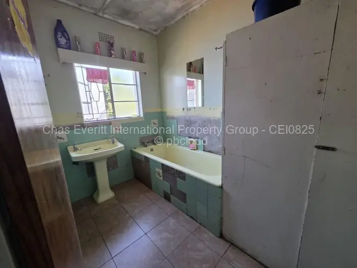 3 Bedroom House for Sale in Barham Green, Bulawayo